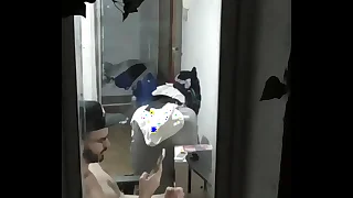 Se hace paja en la ventana